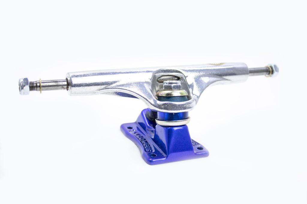 TRUCK STRONGER SKATE POLIDO C/ BASE AZUL - 159MM