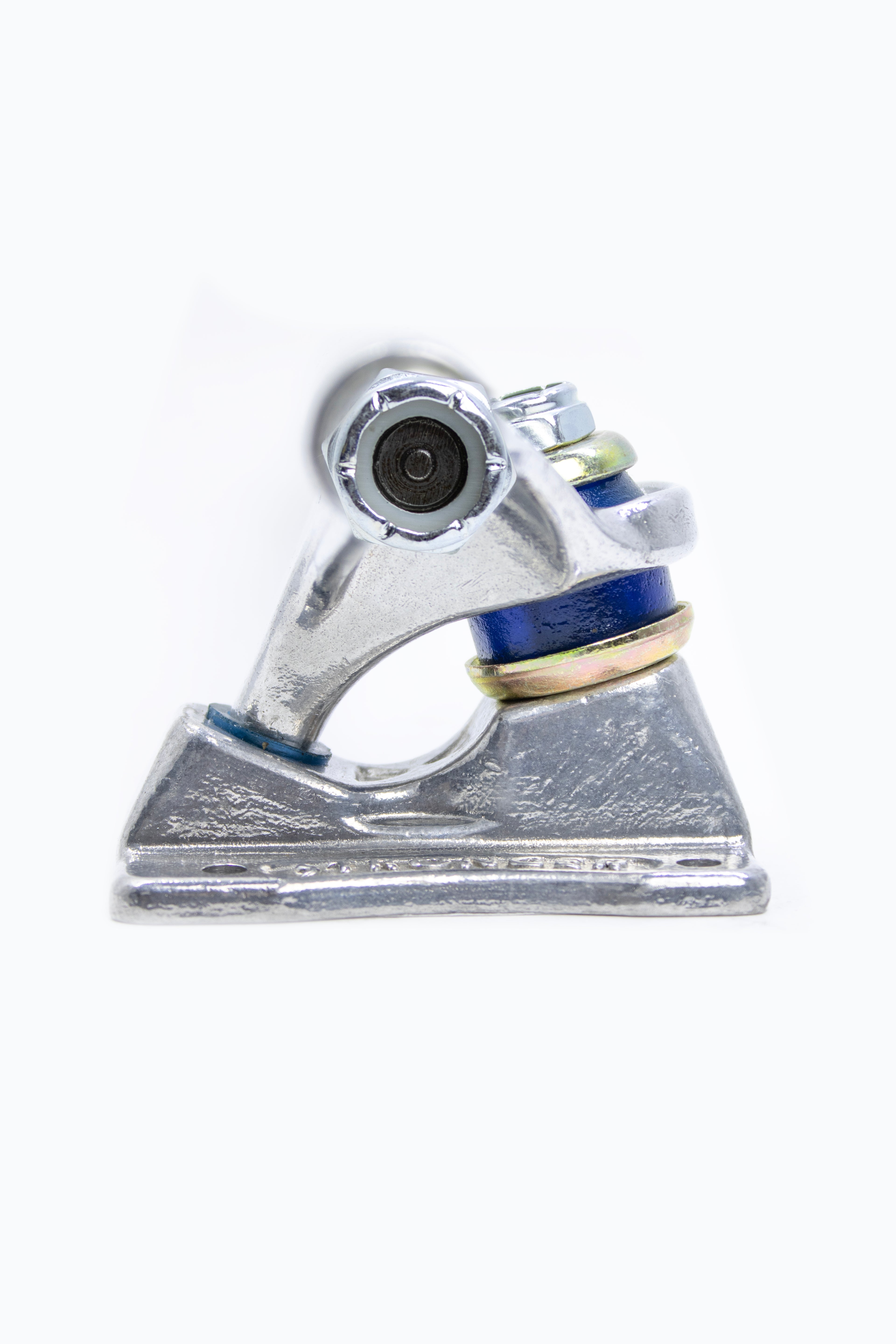 TRUCK STRONGER SKATE POLIDO - 159MM