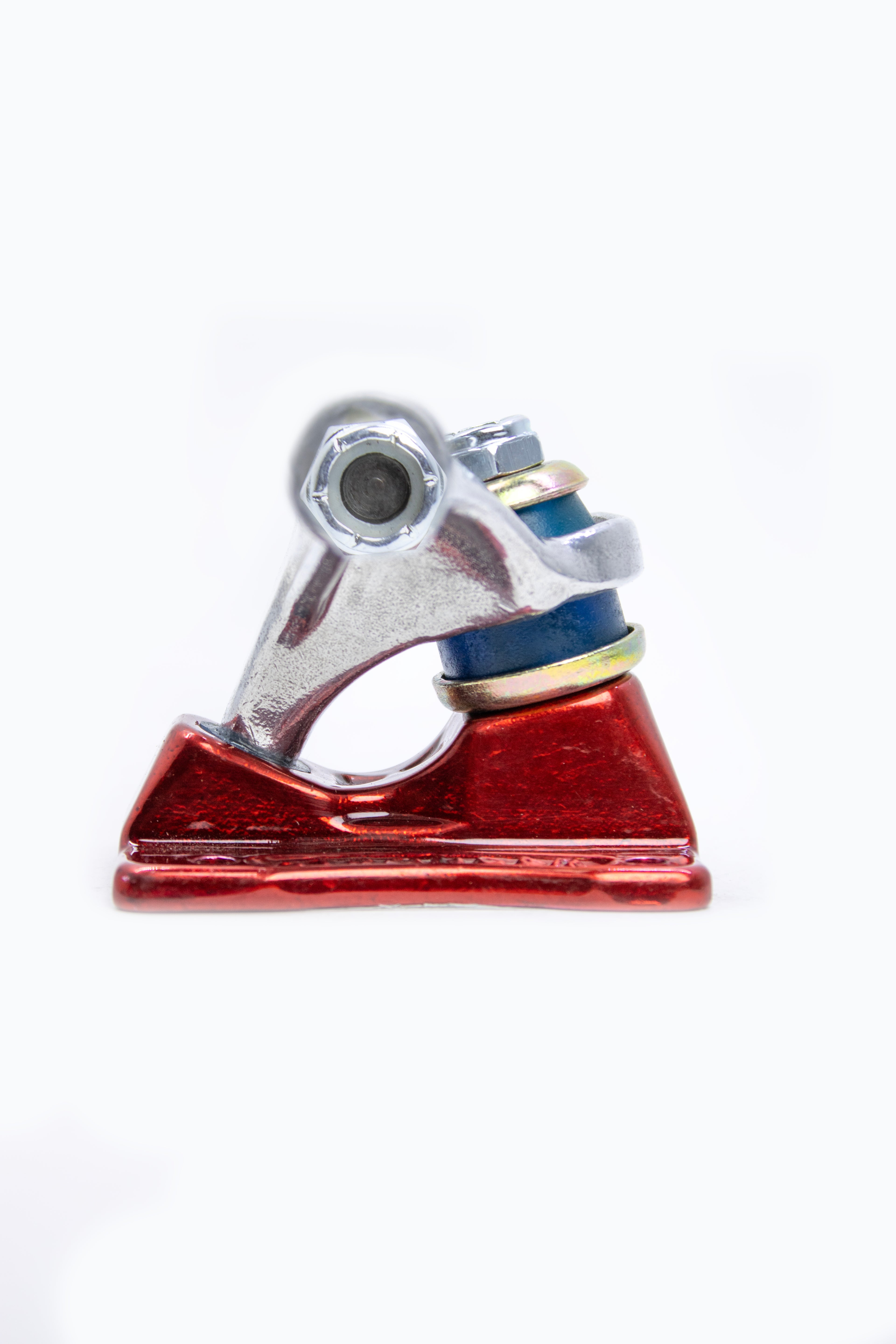 TRUCK STRONGER SKATE POLIDO C/ BASE VERMELHA - 149MM