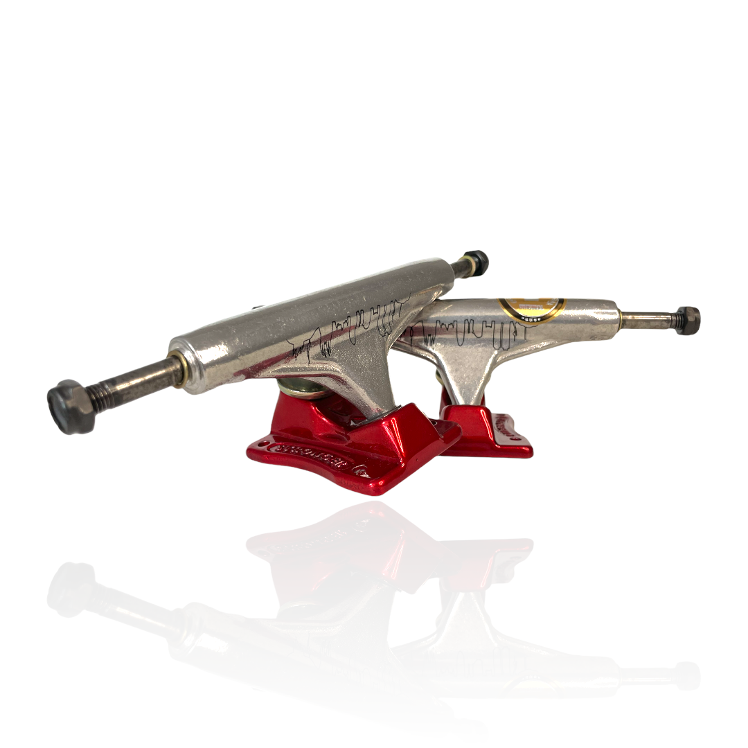 polido_com_bs_vermelho_strongre_trucks_04_4.png
